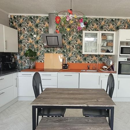 Charmante Villa Familiale A Rouen Bonsecours 外观 照片